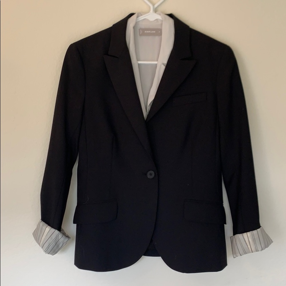 Theory black blazer - like new!